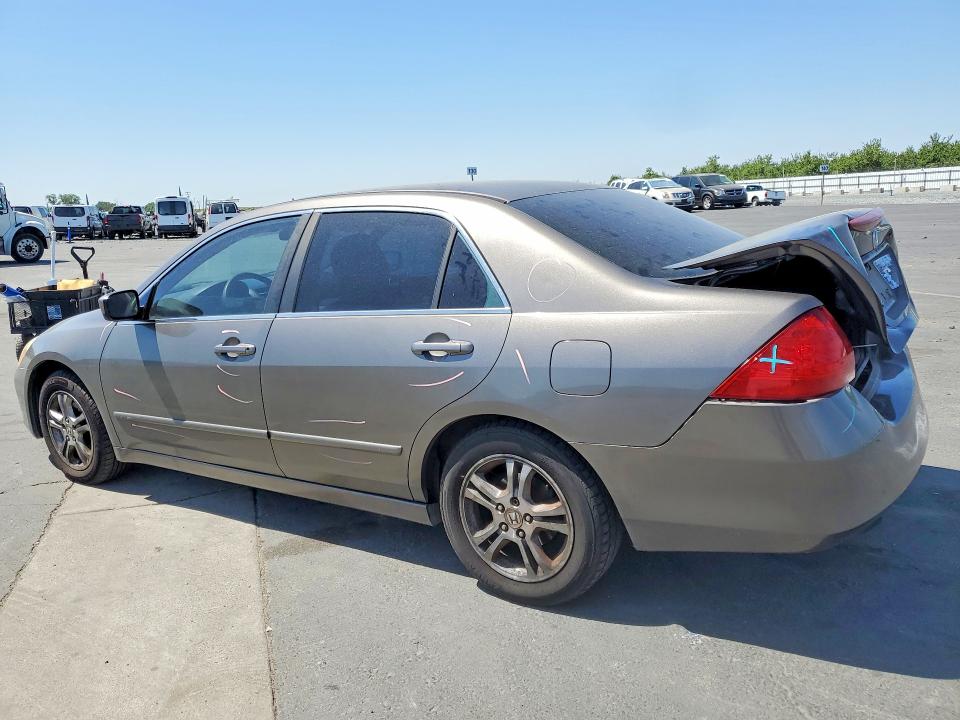 2006 Honda Accord მანქანა იყიდება აუქციონზე, vin: 1HGCM56706A018098, აუქციონის ნომერი: 54706136