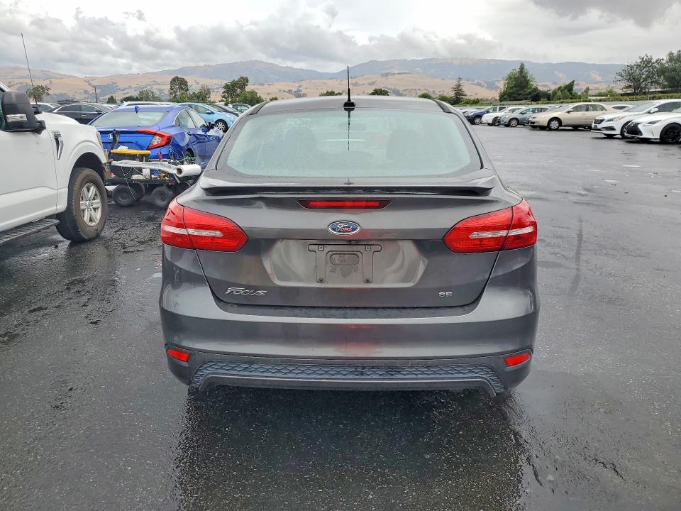 55358666 :رقم المزاد ، 1FADP3F28GL301752 vin ، 2016 Ford Focus مزاد بيع