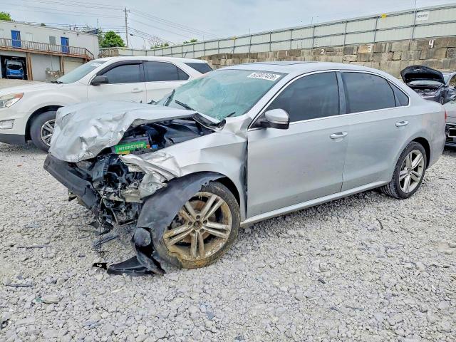 52307426 :رقم المزاد ، 1VWBP7A37EC004636 vin ، 2014 Volkswagen Passat مزاد بيع
