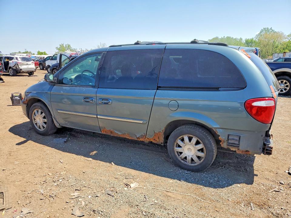 Продажа на аукционе авто 2005 Chrysler Town & Country, vin: 2C4GP54L45R546390, номер лота: 53271726
