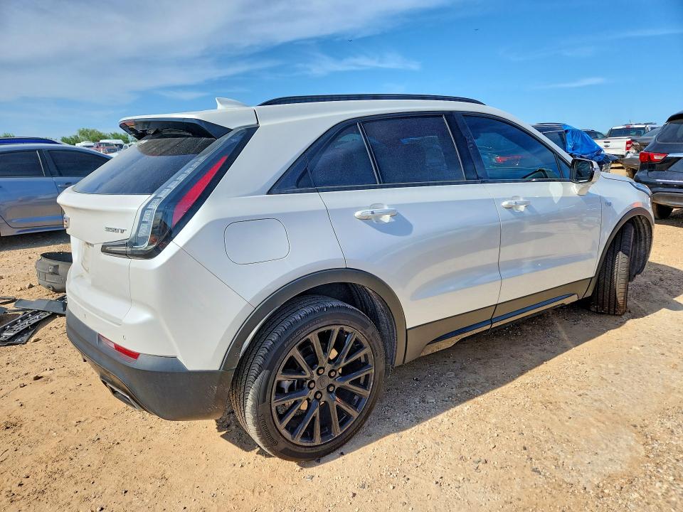 2022 Cadillac Xt4 მანქანა იყიდება აუქციონზე, vin: 1GYFZER42NF113627, აუქციონის ნომერი: 55442686