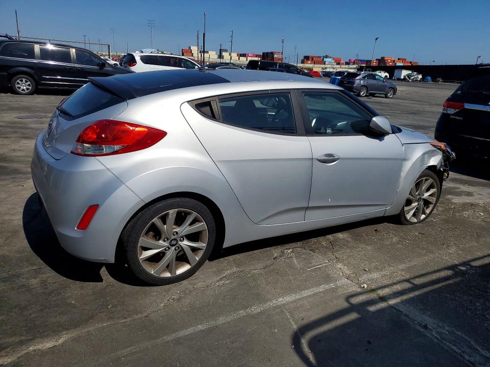 Продажа на аукционе авто 2016 Hyundai Veloster, vin: KMHTC6AD6GU270776, номер лота: 53106636