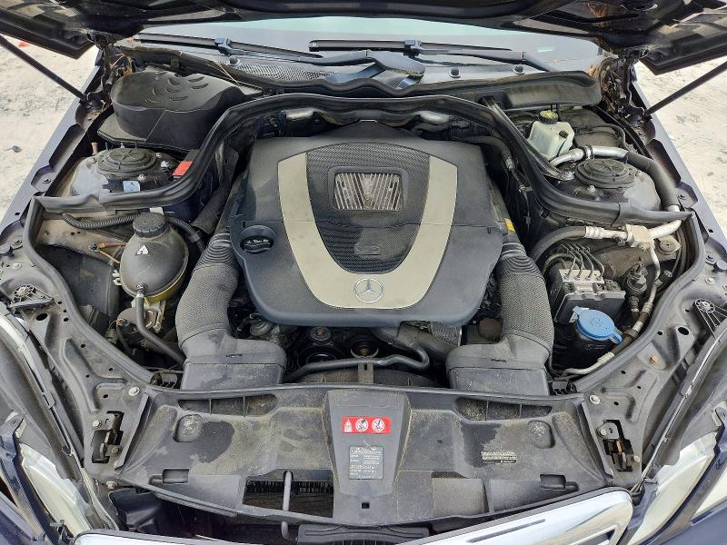 51722456 :رقم المزاد ، WDDHF8HB4BA271216 vin ، 2011 Mercedes-benz E مزاد بيع