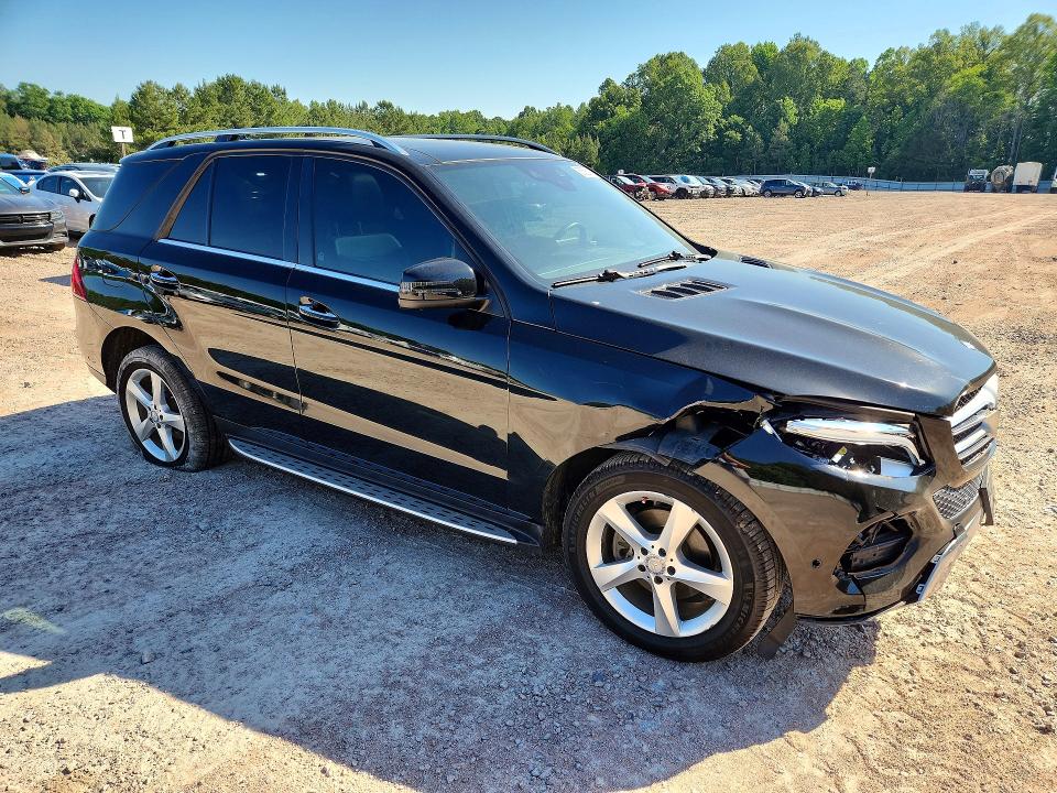 53596476 :رقم المزاد ، 4JGDA5HBXHA841939 vin ، 2017 Mercedes-benz Gle مزاد بيع