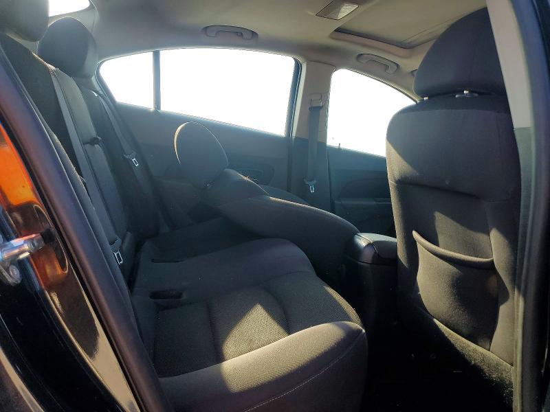 54131846 :رقم المزاد ، 1G1PC5SB0F7195933 vin ، 2015 Chevrolet Cruze مزاد بيع
