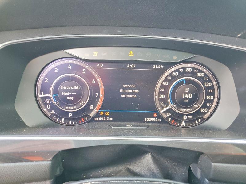 54770616 :رقم المزاد ، 3VV5B7AX8JM103574 vin ، 2018 Volkswagen Tiguan مزاد بيع