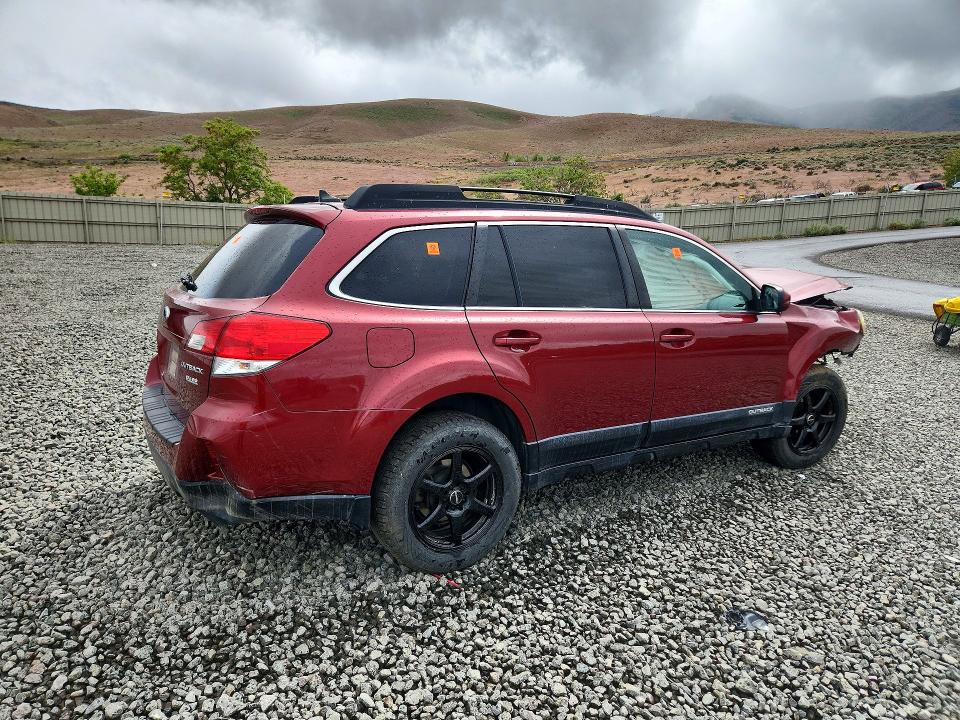 2014 Subaru Outback მანქანა იყიდება აუქციონზე, vin: 4S4BRBCC2E3236621, აუქციონის ნომერი: 55199386