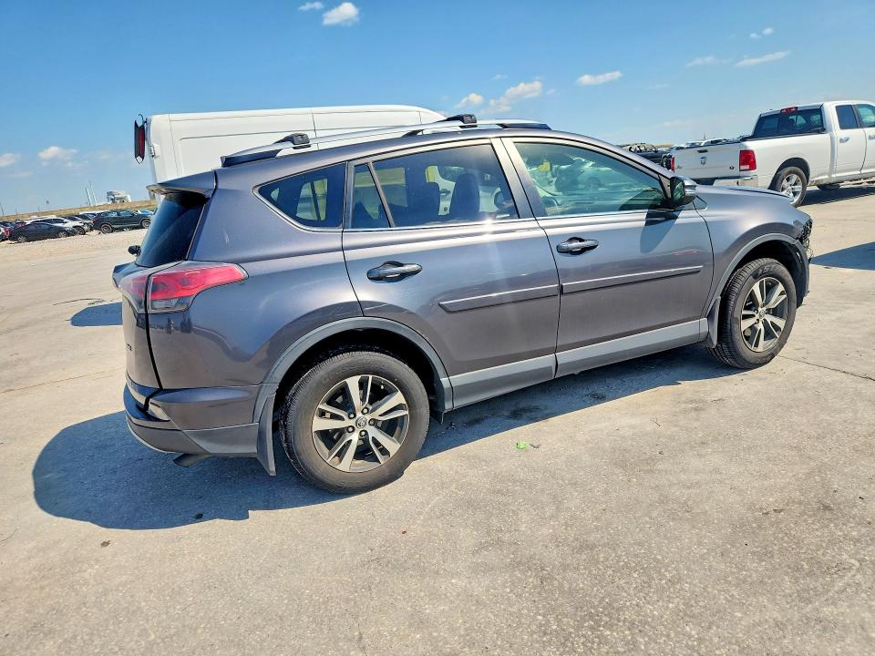 2018 Toyota Rav4 მანქანა იყიდება აუქციონზე, vin: JTMWFREV1JJ736555, აუქციონის ნომერი: 53792666