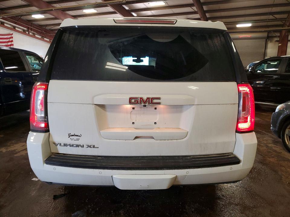 2015 Gmc Yukon Xl მანქანა იყიდება აუქციონზე, vin: 1GKS2GKCXFR744992, აუქციონის ნომერი: 51603996