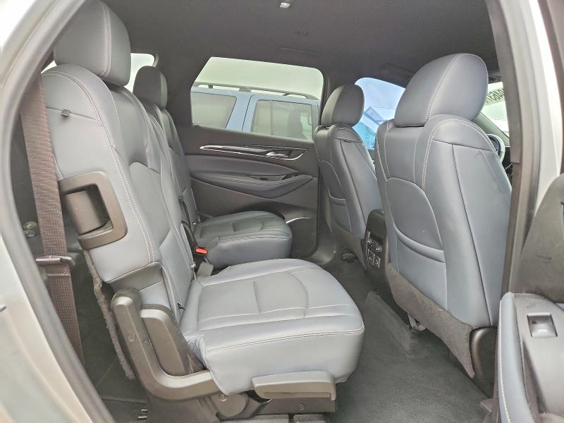 Продаж на аукціоні авто 2022 Buick Enclave, vin: 5GAERCKW0NJ115165, номер лоту: 54046376