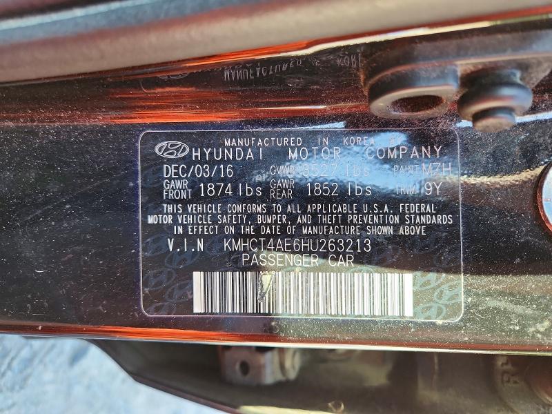 55381006 :رقم المزاد ، KMHCT4AE6HU263213 vin ، 2017 Hyundai Accent مزاد بيع