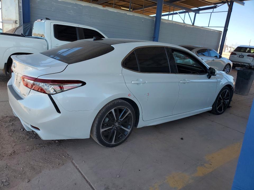2018 Toyota Camry მანქანა იყიდება აუქციონზე, vin: 4T1BZ1HK5JU001791, აუქციონის ნომერი: 54535126