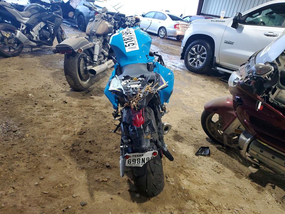 51879666 :رقم المزاد ، JYARM60E1TA001808 vin ، 2026 Yamaha Yzf690 مزاد بيع