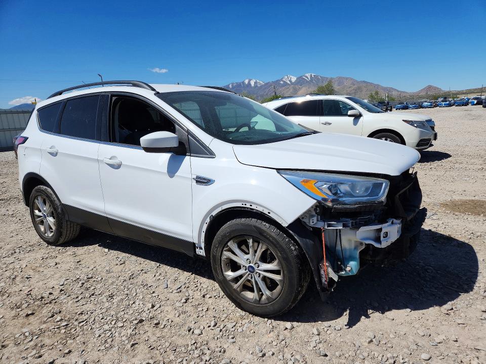 Aukcja sprzedaży 2017 Ford Escape, vin: 1FMCU9GD3HUE38526, numer aukcji: 52068156