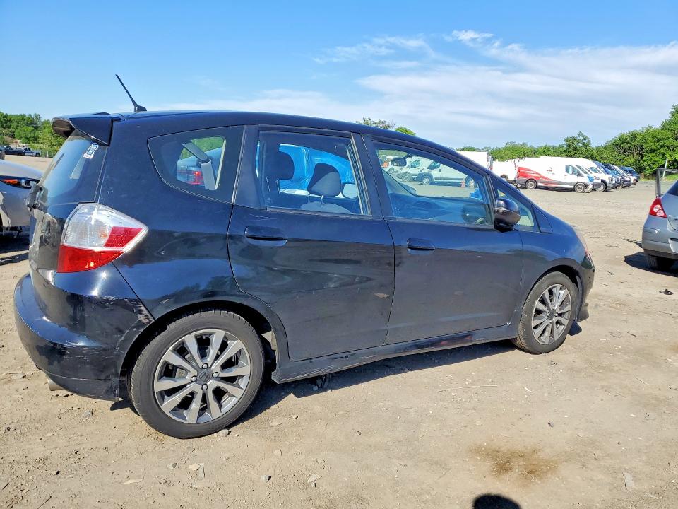 53334576 :رقم المزاد ، JHMGE8G56CS004318 vin ، 2012 Honda Fit مزاد بيع