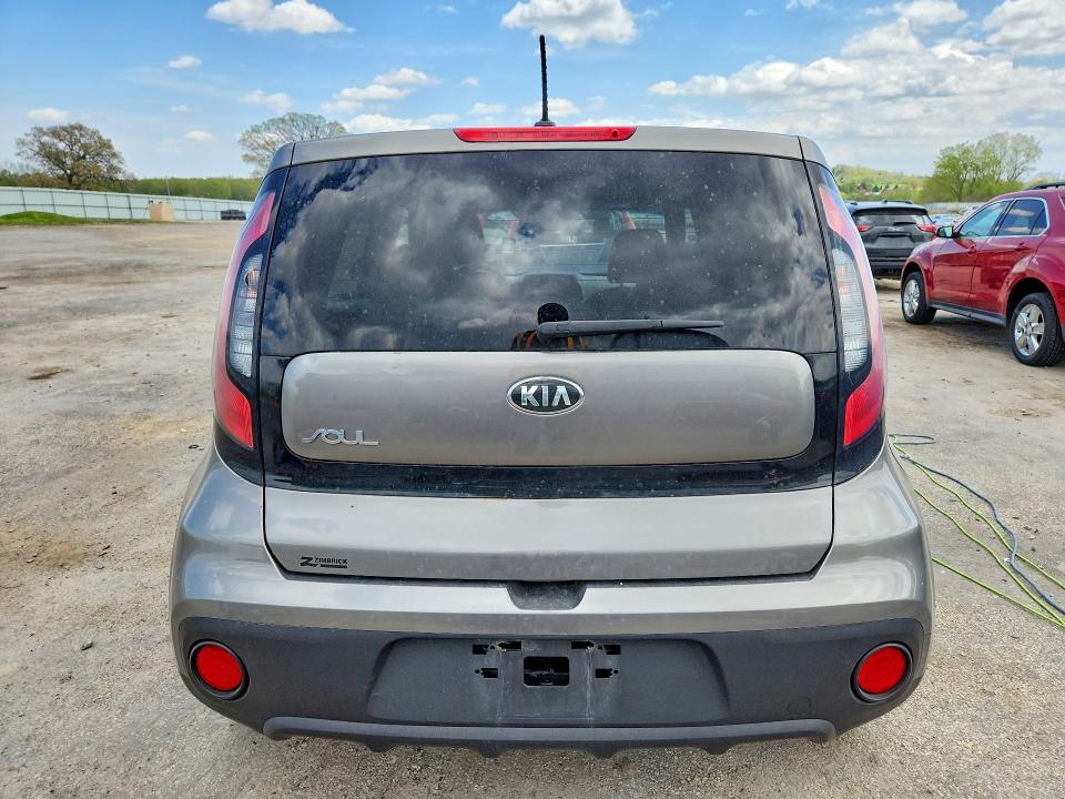 2017 Kia Soul მანქანა იყიდება აუქციონზე, vin: KNDJN2A2XH7481427, აუქციონის ნომერი: 50589376