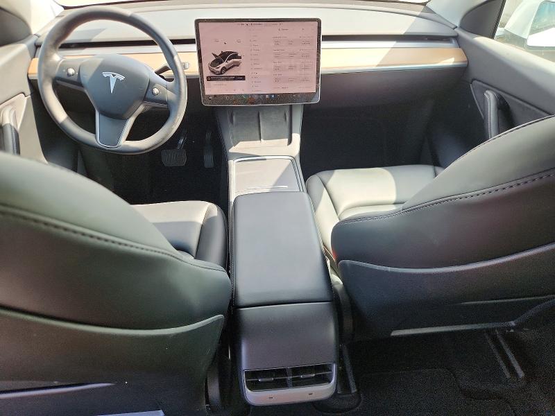 54055886 :رقم المزاد ، 7SAYGDEE7NF420344 vin ، 2022 Tesla Model Y مزاد بيع