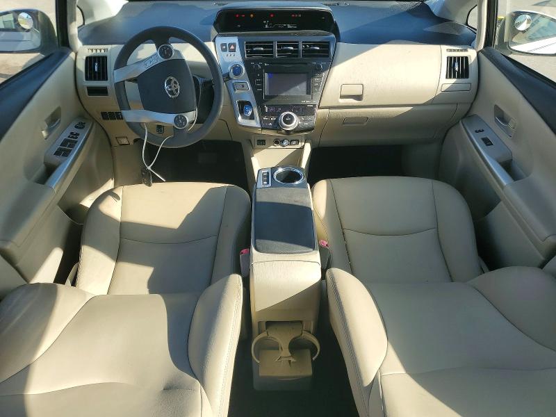 Продажа на аукционе авто 2012 Toyota Prius V, vin: JTDZN3EU4C3177563, номер лота: 52611466