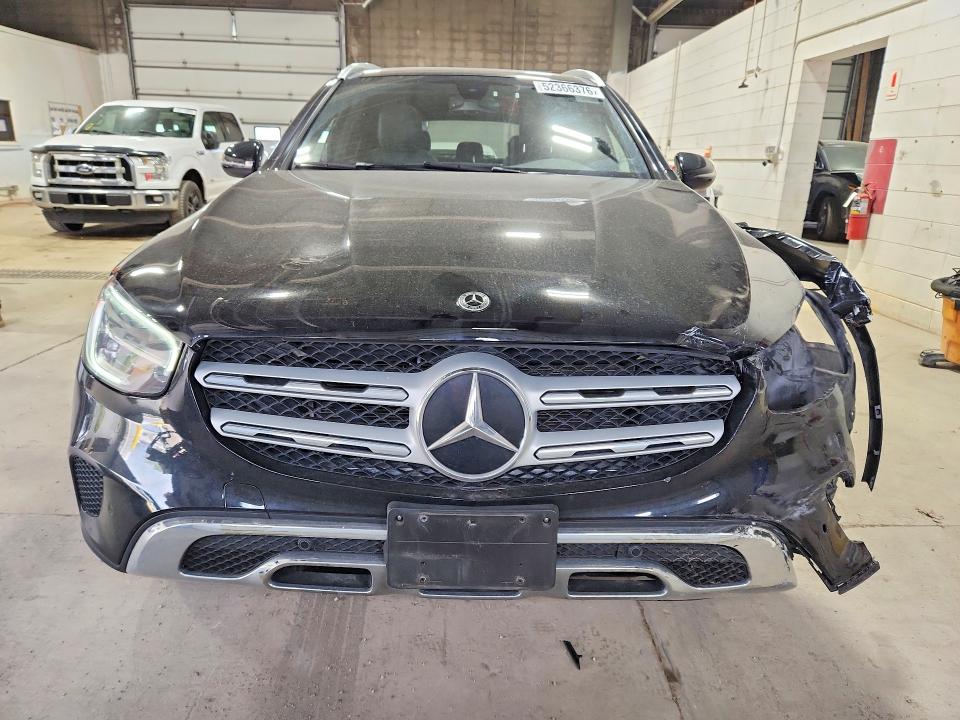 52366376 :رقم المزاد ، W1N0G8EB1MF882182 vin ، 2021 Mercedes-benz Glc مزاد بيع