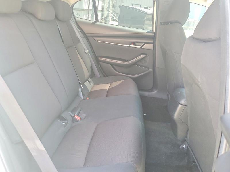 53826496 :رقم المزاد ، 3MZBPAAMXRM405785 vin ، 2024 Mazda 3 مزاد بيع