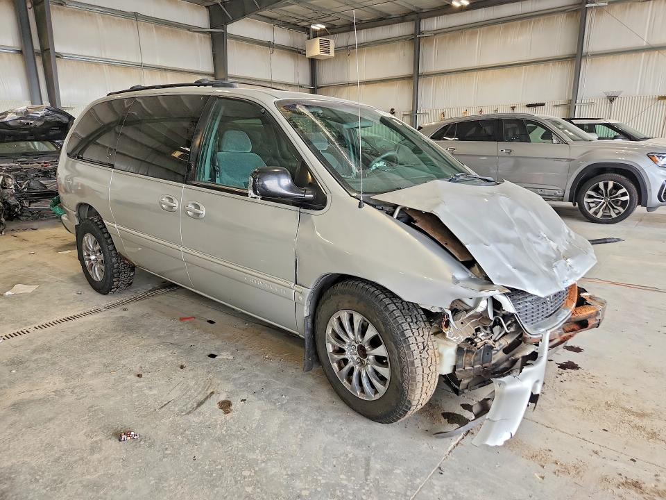 52612746 :رقم المزاد ، 1C4GP54L8XB887051 vin ، 1999 Chrysler Town & Country مزاد بيع