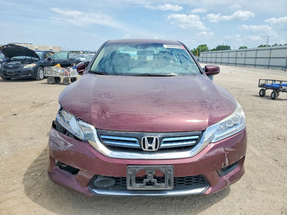 55599396 :رقم المزاد ، 1HGCR6F73FA005840 vin ، 2015 Honda Accord مزاد بيع