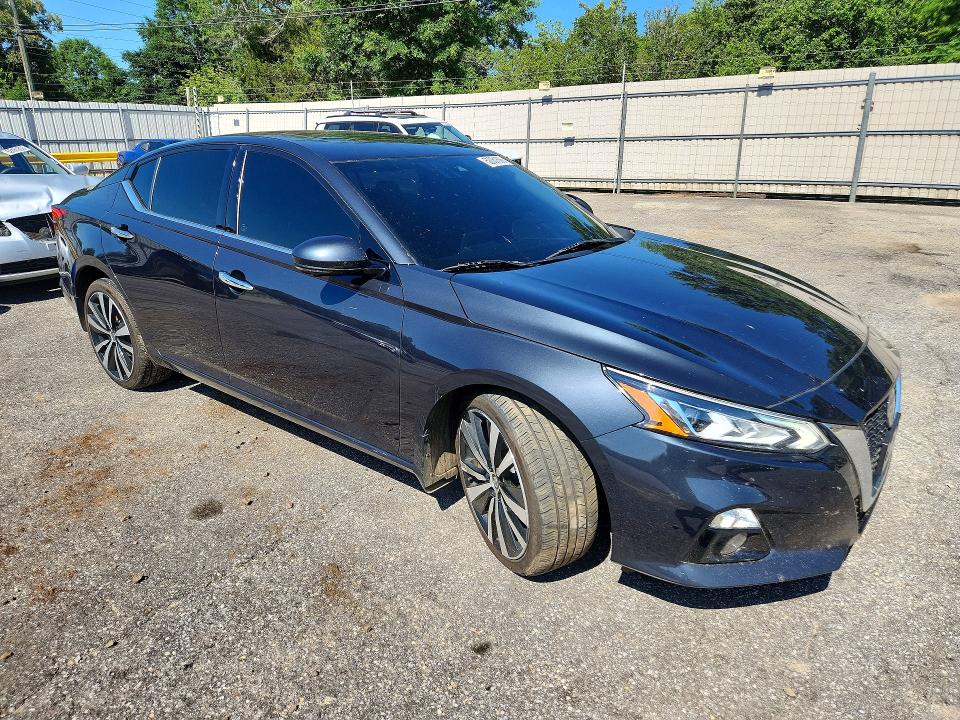 Продажа на аукционе авто 2019 Nissan Altima, vin: 1N4BL4FW4KC137968, номер лота: 52061696