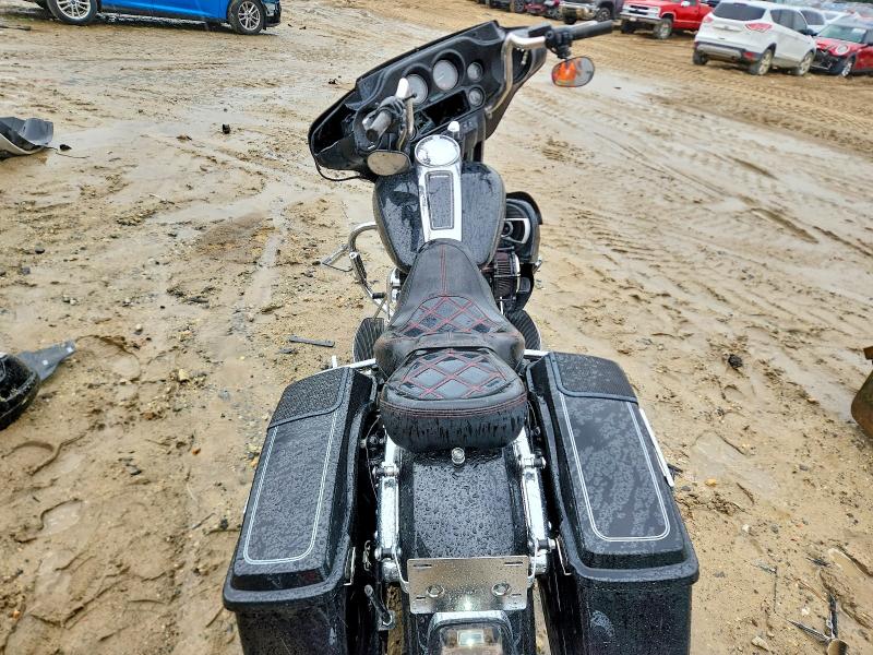 52207276 :رقم المزاد ، 1HD1FF4129Y675256 vin ، 2009 Harley Davidson Flhtc مزاد بيع