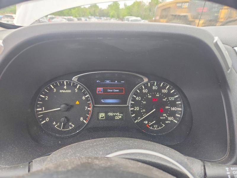 2015 Nissan Pathfinder მანქანა იყიდება აუქციონზე, vin: 5N1AR2MM0FC697062, აუქციონის ნომერი: 53247656