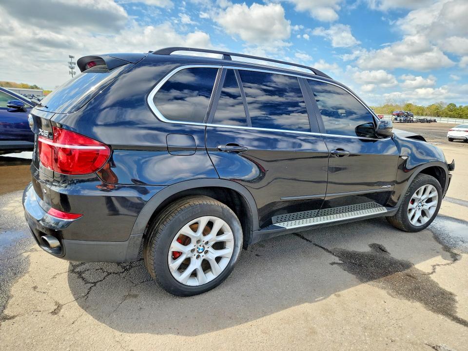 2013 Bmw X5 მანქანა იყიდება აუქციონზე, vin: 5UXZV4C57D0E12916, აუქციონის ნომერი: 52310366