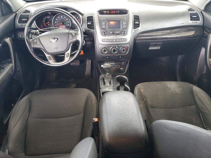 52755006 :رقم المزاد ، 5XYKT4A6XFG649916 vin ، 2015 Kia Sorento مزاد بيع