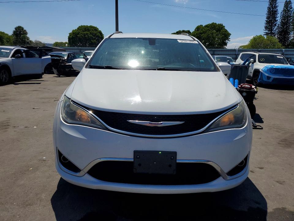 Продаж на аукціоні авто 2019 Chrysler Pacifica, vin: 2C4RC1BG3KR626388, номер лоту: 52931286