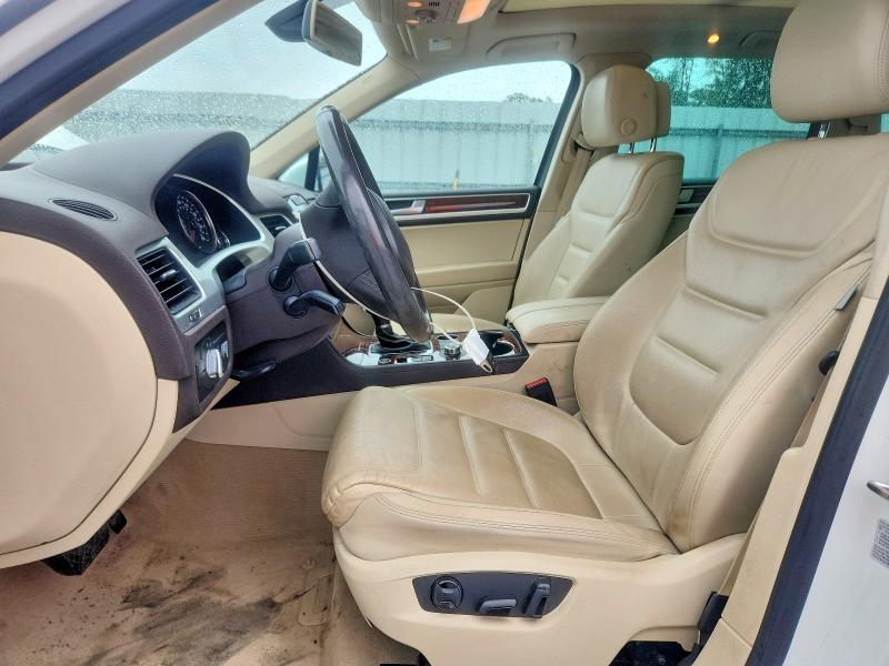Продажа на аукционе авто 2014 Volkswagen Touareg, vin: WVGEP9BPXED008974, номер лота: 52857146