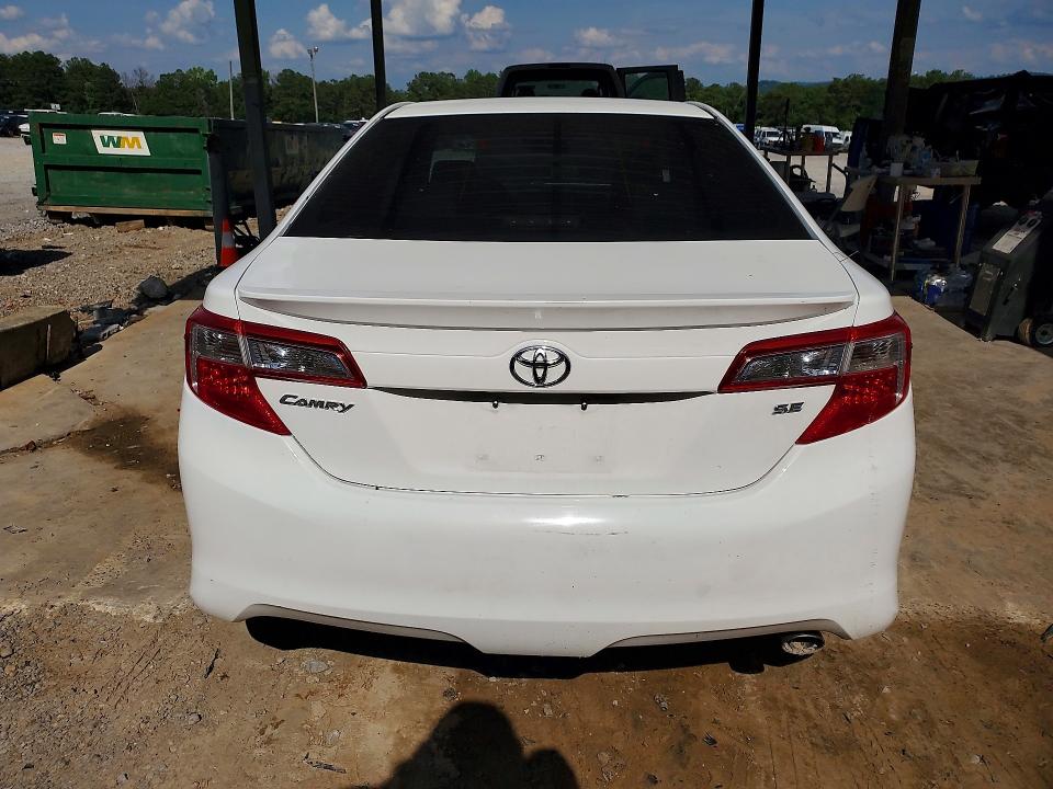 2014 Toyota Camry მანქანა იყიდება აუქციონზე, vin: 4T1BF1FK1EU308702, აუქციონის ნომერი: 53946246