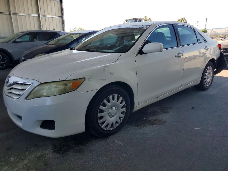 2011 Toyota Camry მანქანა იყიდება აუქციონზე, vin: 4T4BF3EK7BR214595, აუქციონის ნომერი: 54711066