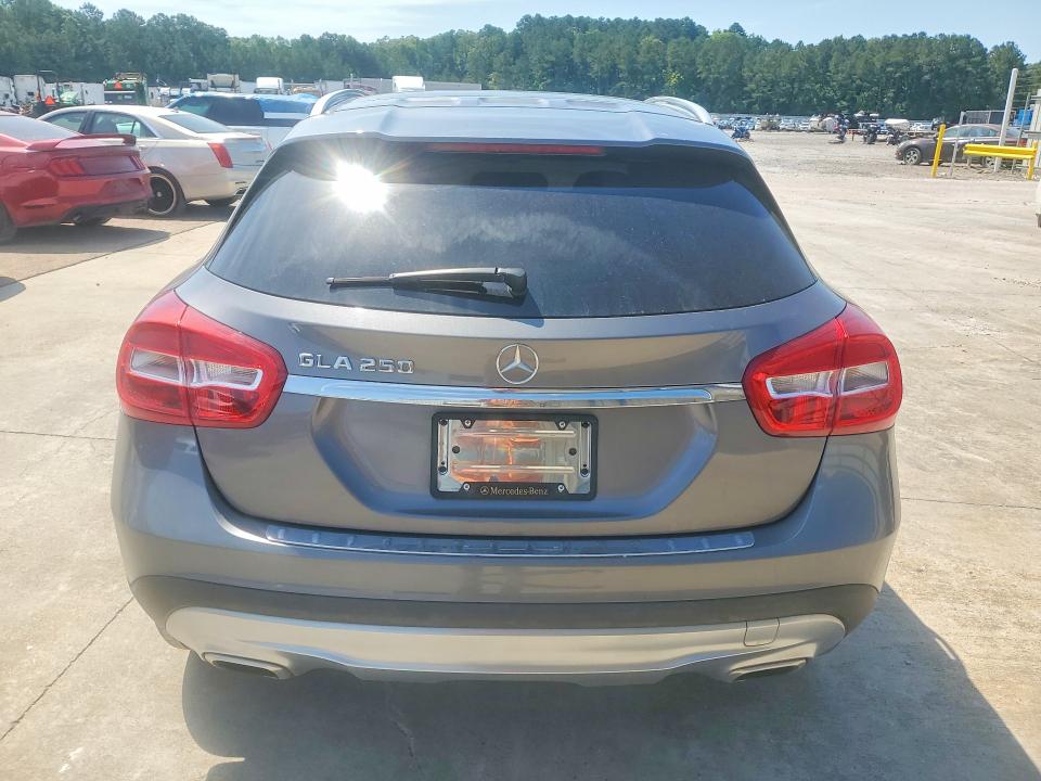 53702616 :رقم المزاد ، WDCTG4EB7FJ162280 vin ، 2015 Mercedes-benz Gla مزاد بيع