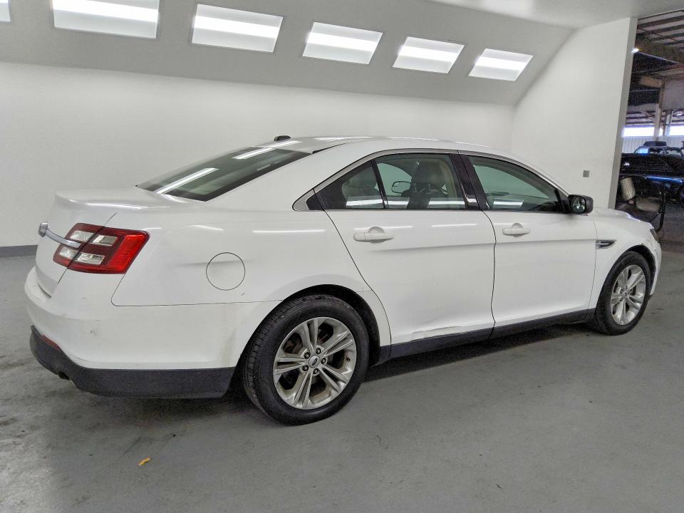 Продажа на аукционе авто 2016 Ford Taurus, vin: 1FAHP2D89GG129372, номер лота: 52137686