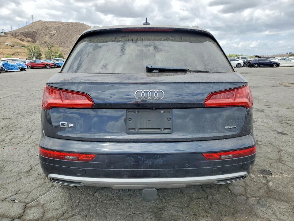 54884056 :رقم المزاد ، WA1BNAFY7K2102717 vin ، 2019 Audi Q5 مزاد بيع