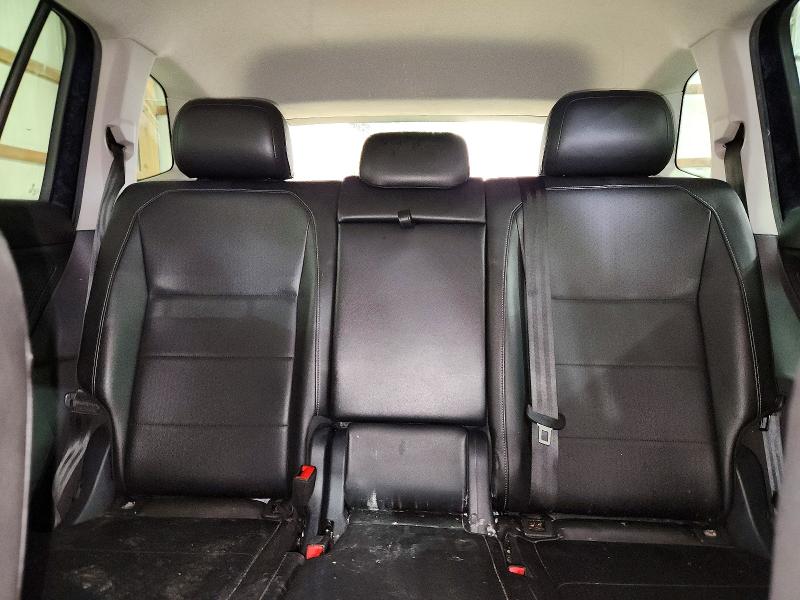 54273166 :رقم المزاد ، 3VV2B7AX3JM003739 vin ، 2018 Volkswagen Tiguan مزاد بيع