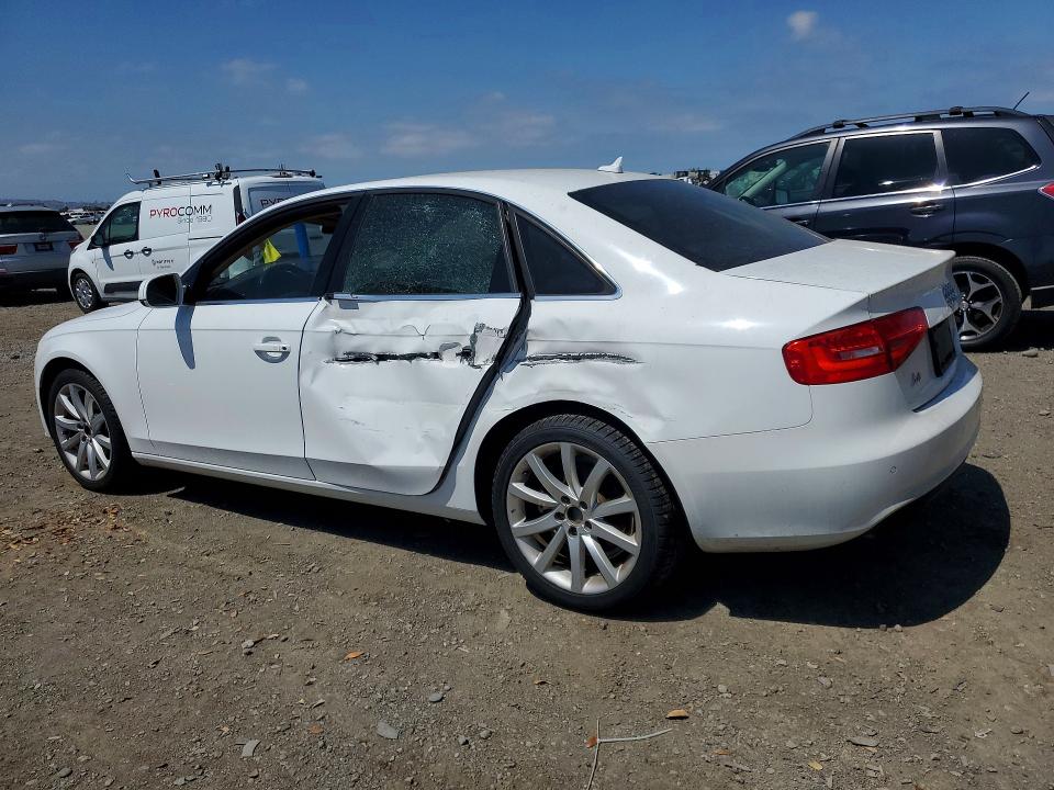 2013 Audi A4 მანქანა იყიდება აუქციონზე, vin: WAUEFAFL2DN018940, აუქციონის ნომერი: 53482276