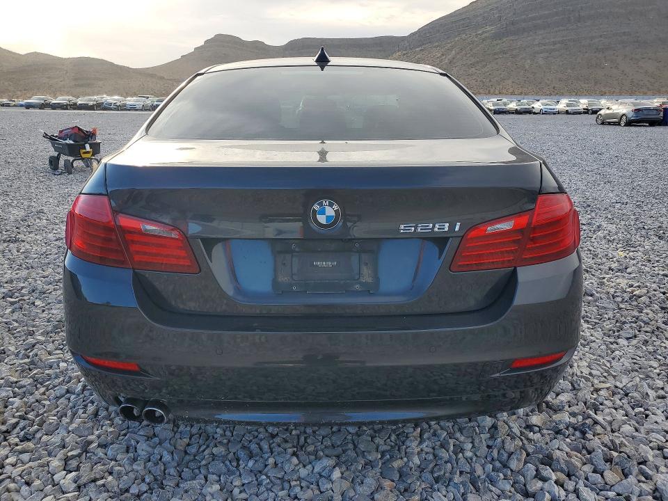 51874326 :رقم المزاد ، WBA5A5C54FD518604 vin ، 2015 Bmw 528 مزاد بيع