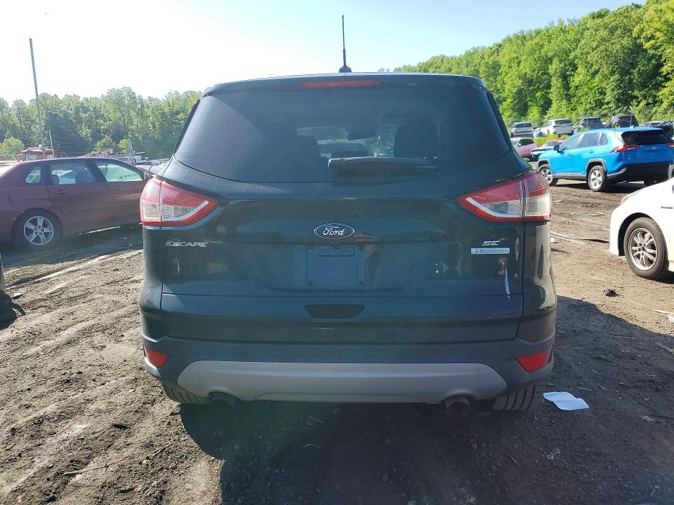 2015 Ford Escape მანქანა იყიდება აუქციონზე, vin: 1FMCU0GX2FUC19608, აუქციონის ნომერი: 52934256