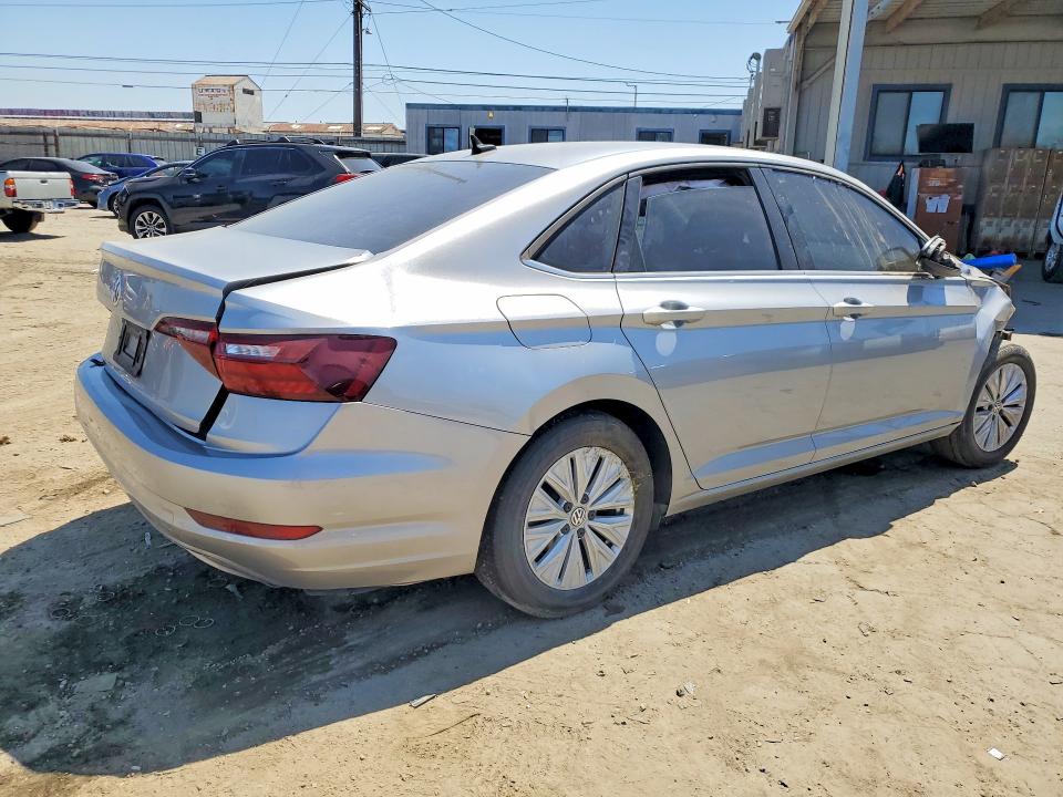 54322576 :رقم المزاد ، 3VWCB7BU7LM047458 vin ، 2020 Volkswagen Jetta مزاد بيع