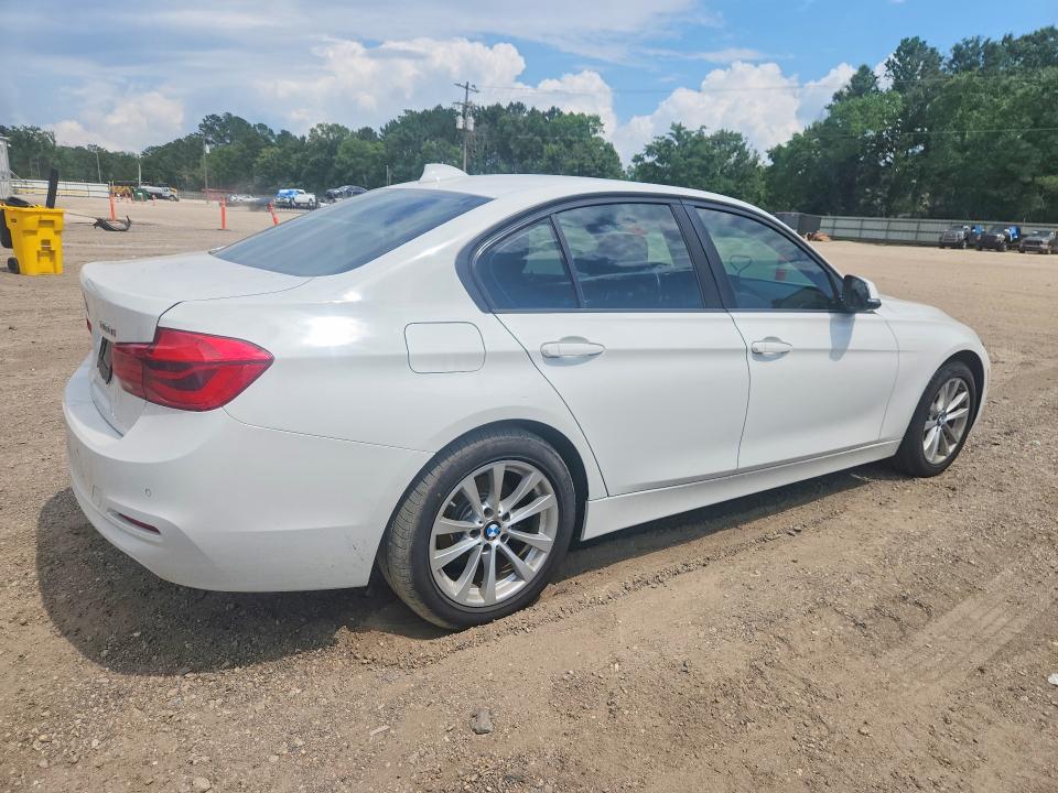 Продажа на аукционе авто 2017 Bmw 320, vin: WBA8E1G39HNU18904, номер лота: 53721046