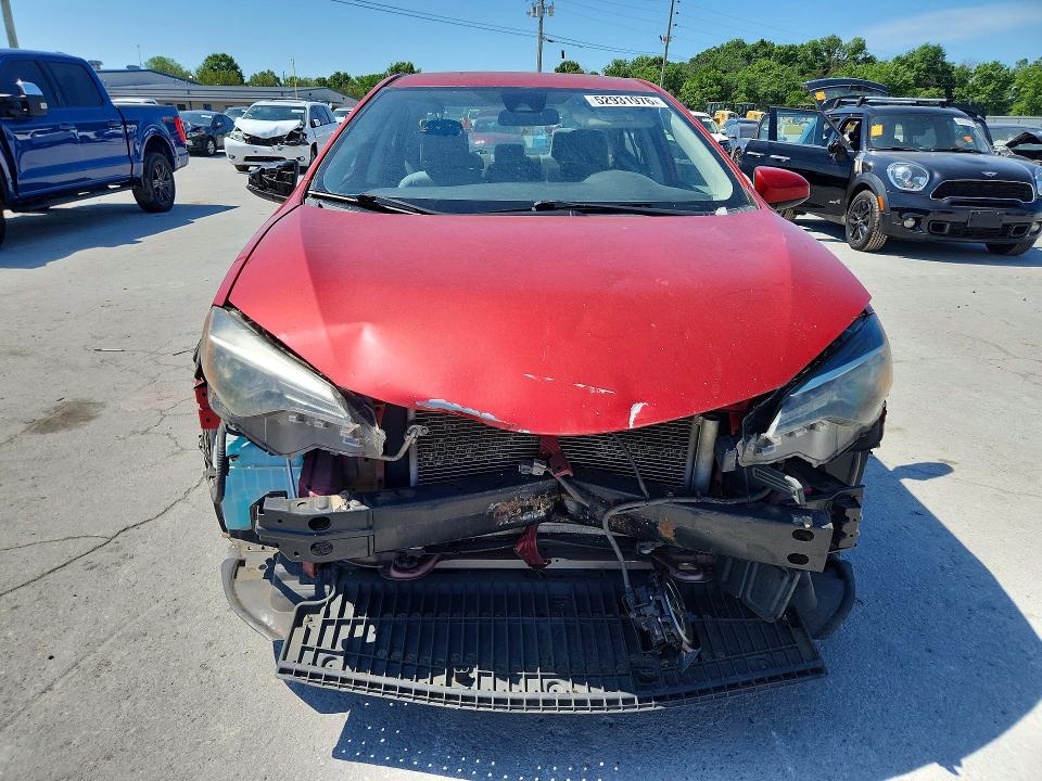 Продаж на аукціоні авто 2018 Toyota Corolla, vin: 5YFBURHE0JP744819, номер лоту: 52931976