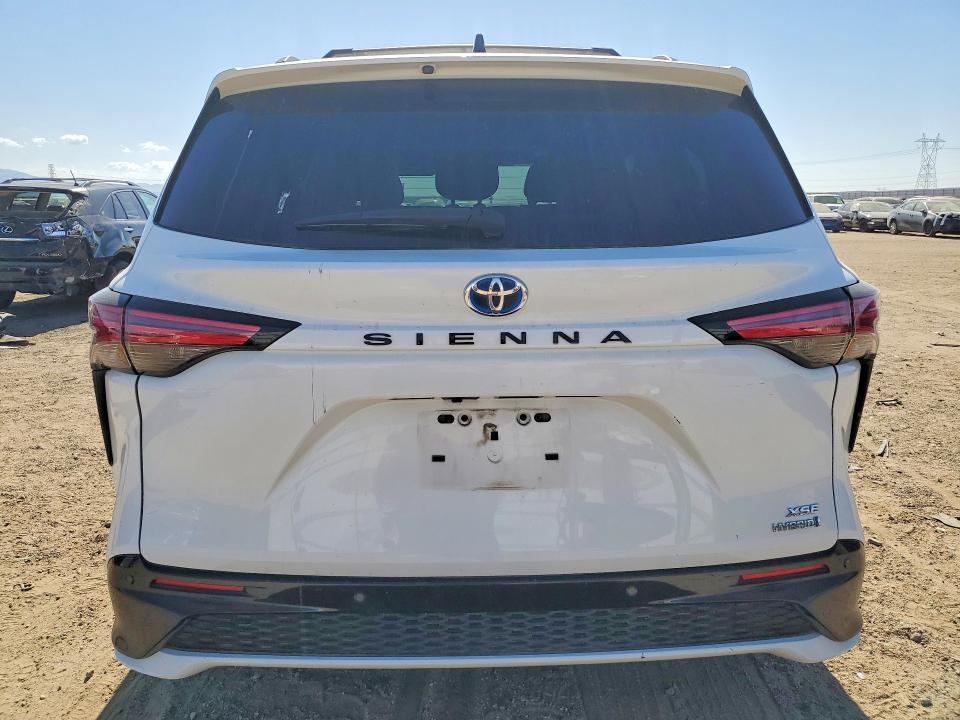 Продаж на аукціоні авто 2021 Toyota Sienna, vin: 5TDDRKEC0MS061793, номер лоту: 54672396