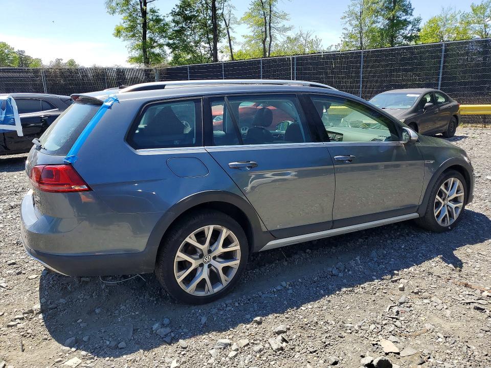 52302696 :رقم المزاد ، 3VWH17AU7HM527534 vin ، 2017 Volkswagen Golf Alltrack مزاد بيع