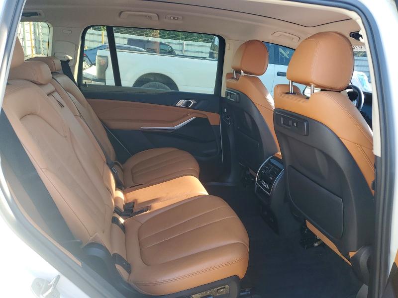 51088156 :رقم المزاد ، 5UXCW2C02M9H35987 vin ، 2021 Bmw X7 مزاد بيع