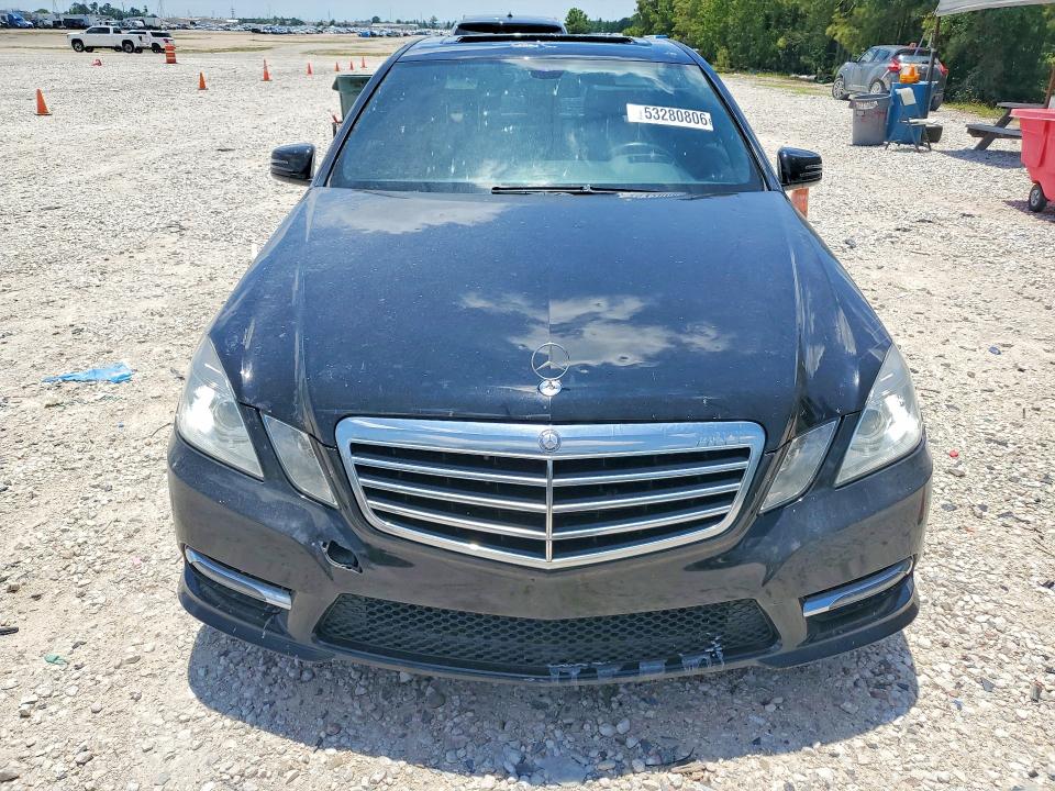 53280806 :رقم المزاد ، WDDHF5KBXDA743266 vin ، 2013 Mercedes-benz E مزاد بيع