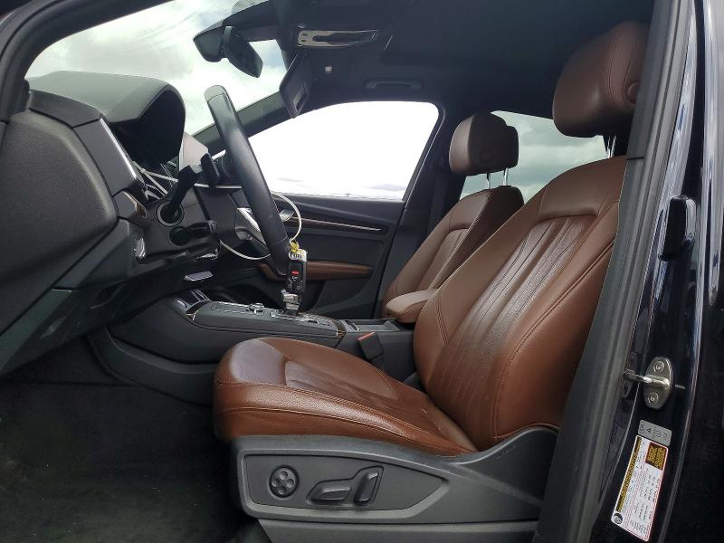 54884056 :رقم المزاد ، WA1BNAFY7K2102717 vin ، 2019 Audi Q5 مزاد بيع